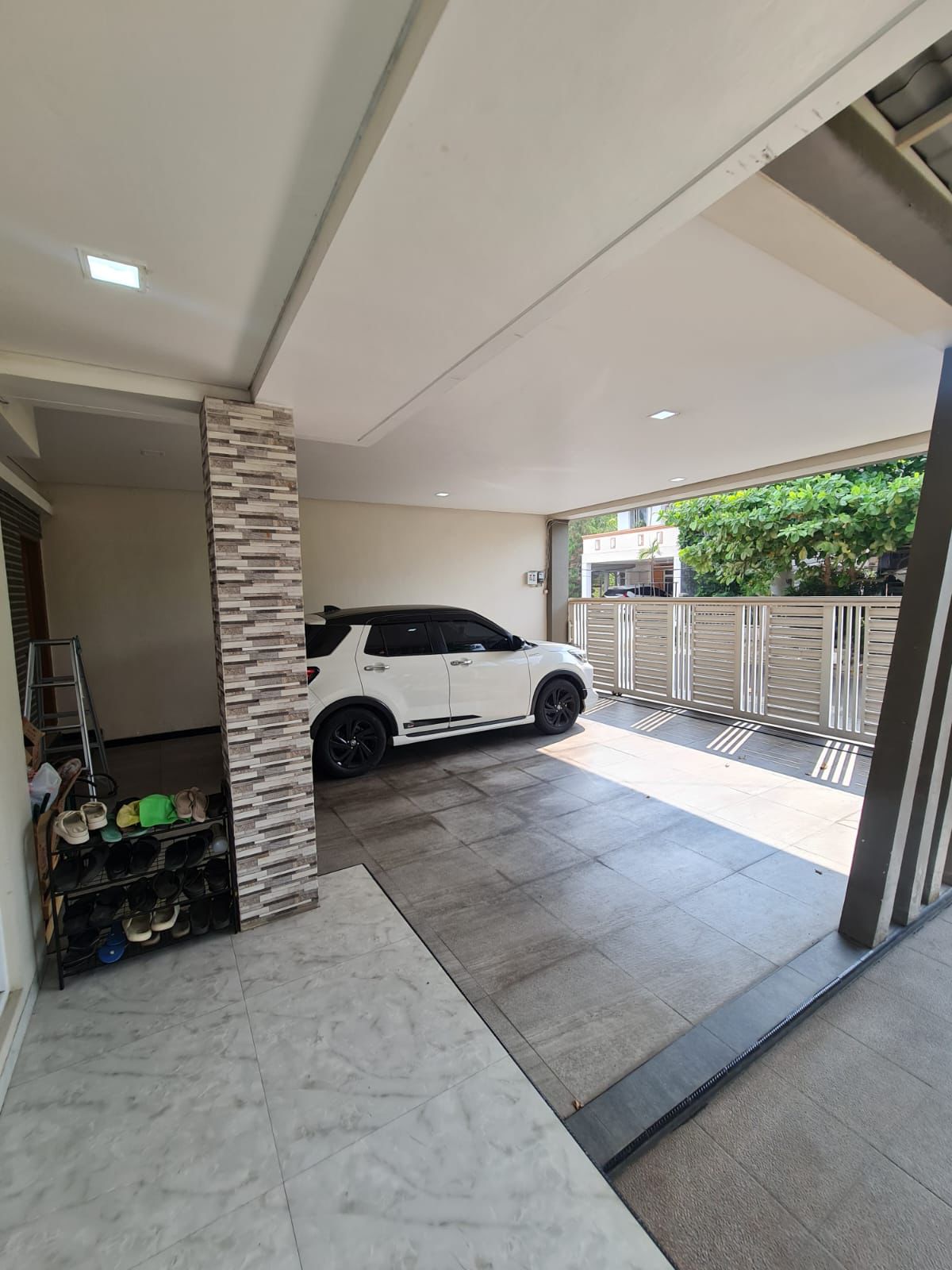 DiJual Rumah Semi Furnished Grand Taruma Karawang